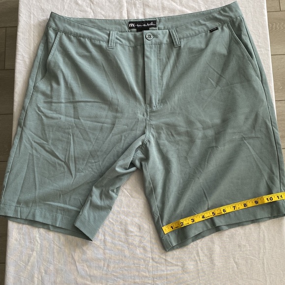 Travis Mathew Beck Shorts 38 - Picture 3 of 5
